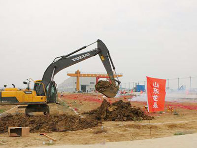 龍泉湖北分(fēn)公司開工(gōng)建設